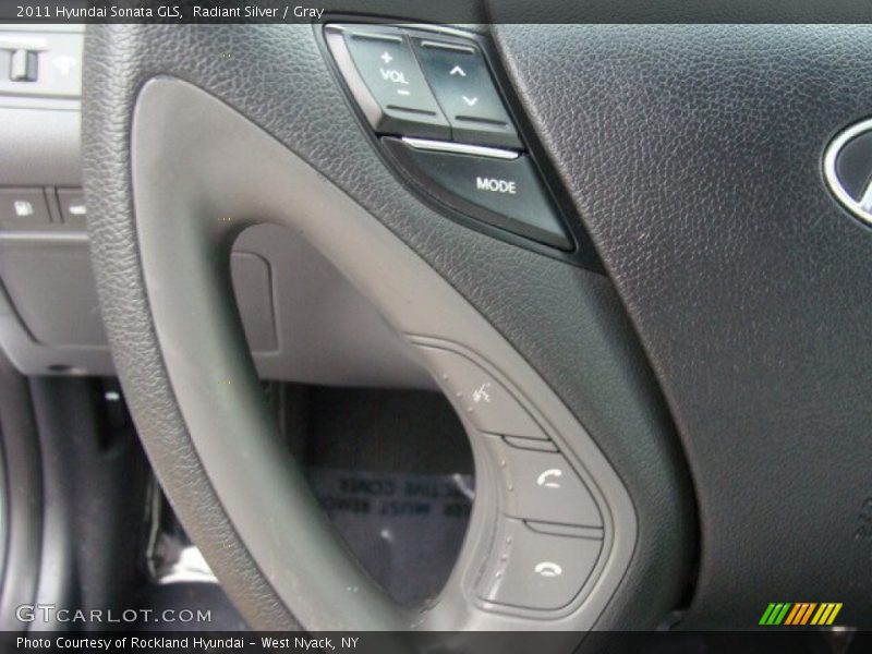 Radiant Silver / Gray 2011 Hyundai Sonata GLS