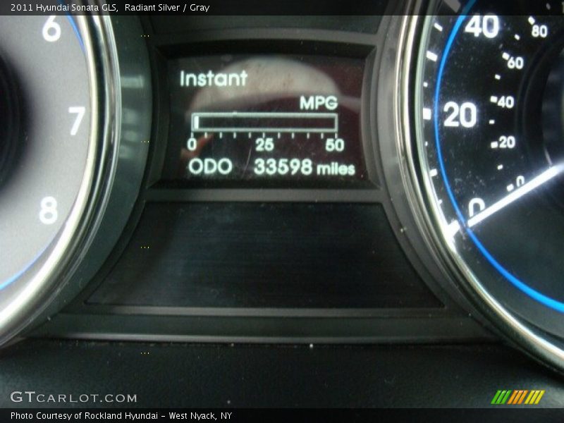Radiant Silver / Gray 2011 Hyundai Sonata GLS