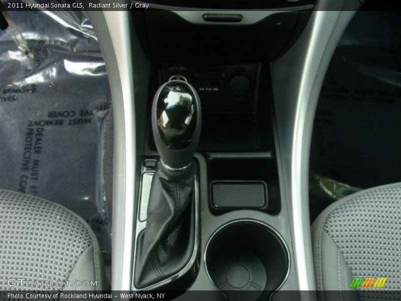 Radiant Silver / Gray 2011 Hyundai Sonata GLS