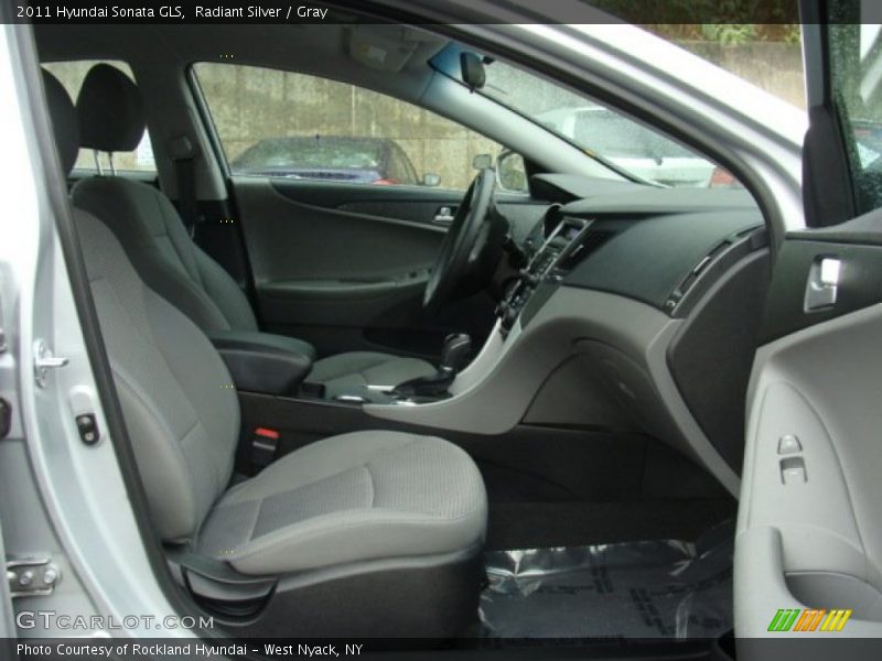Radiant Silver / Gray 2011 Hyundai Sonata GLS