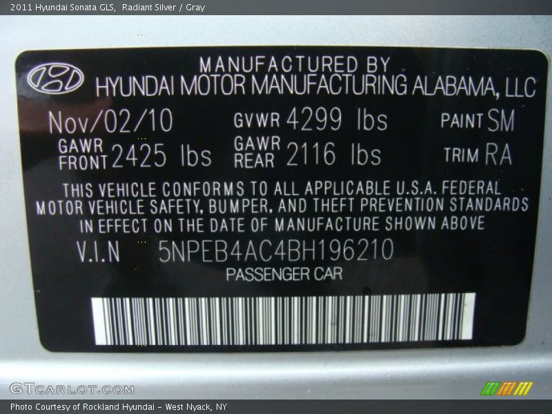 Radiant Silver / Gray 2011 Hyundai Sonata GLS