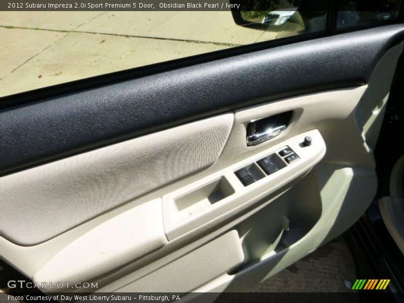 Obsidian Black Pearl / Ivory 2012 Subaru Impreza 2.0i Sport Premium 5 Door