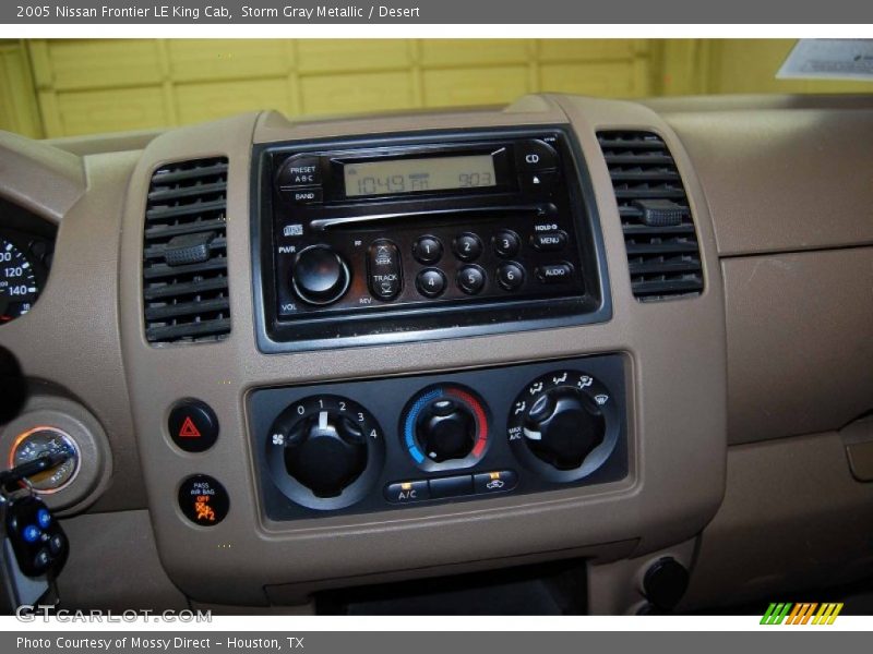 Storm Gray Metallic / Desert 2005 Nissan Frontier LE King Cab