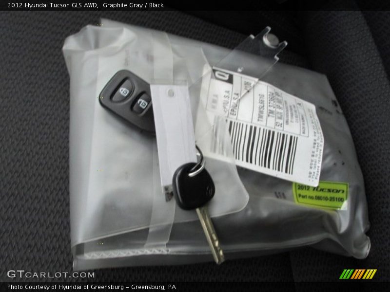 Graphite Gray / Black 2012 Hyundai Tucson GLS AWD