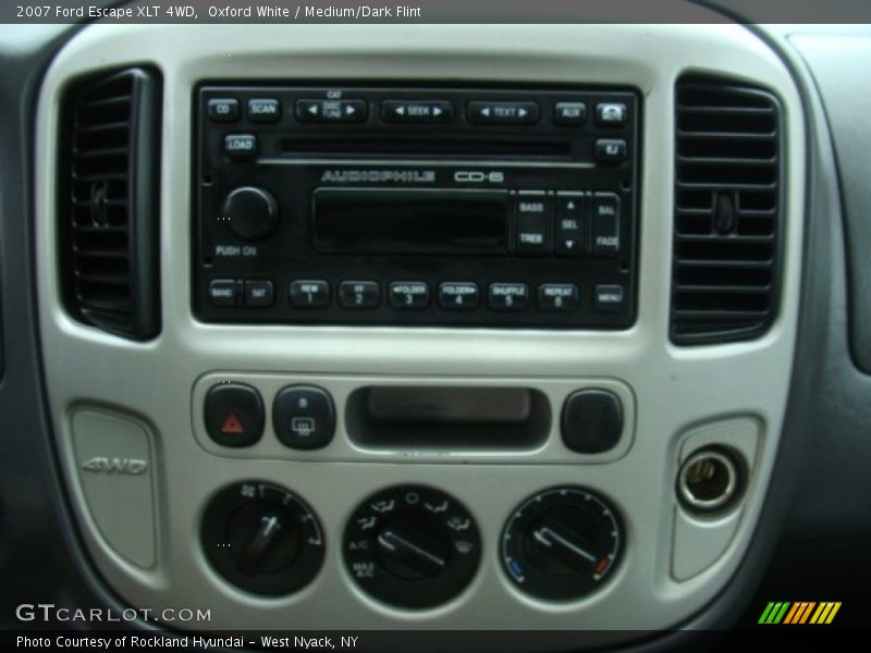 Oxford White / Medium/Dark Flint 2007 Ford Escape XLT 4WD