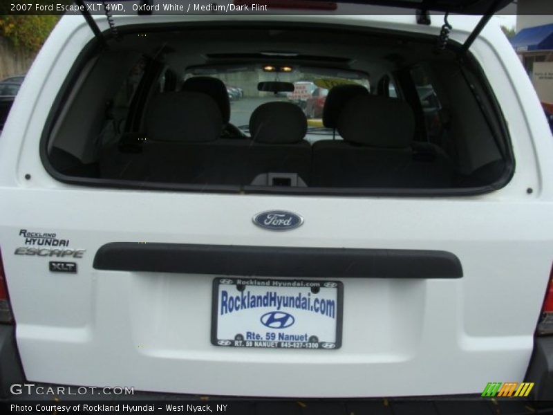 Oxford White / Medium/Dark Flint 2007 Ford Escape XLT 4WD