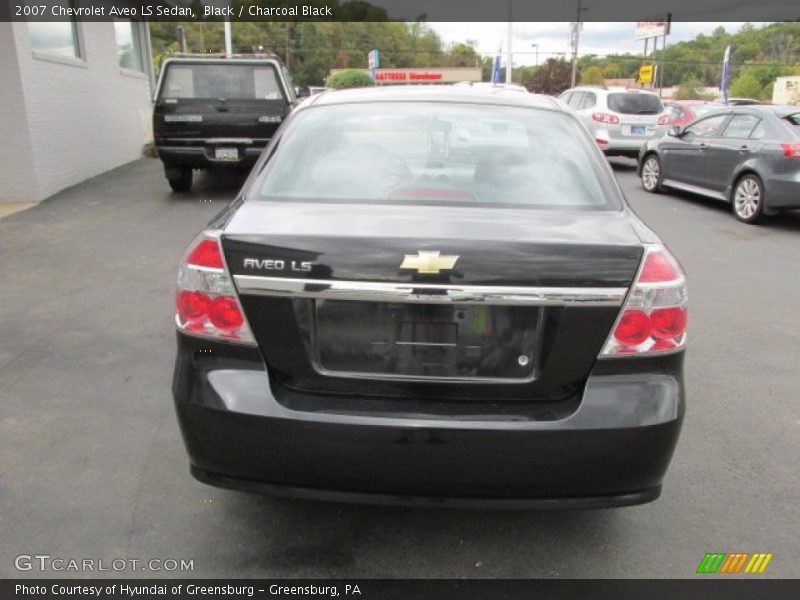 Black / Charcoal Black 2007 Chevrolet Aveo LS Sedan