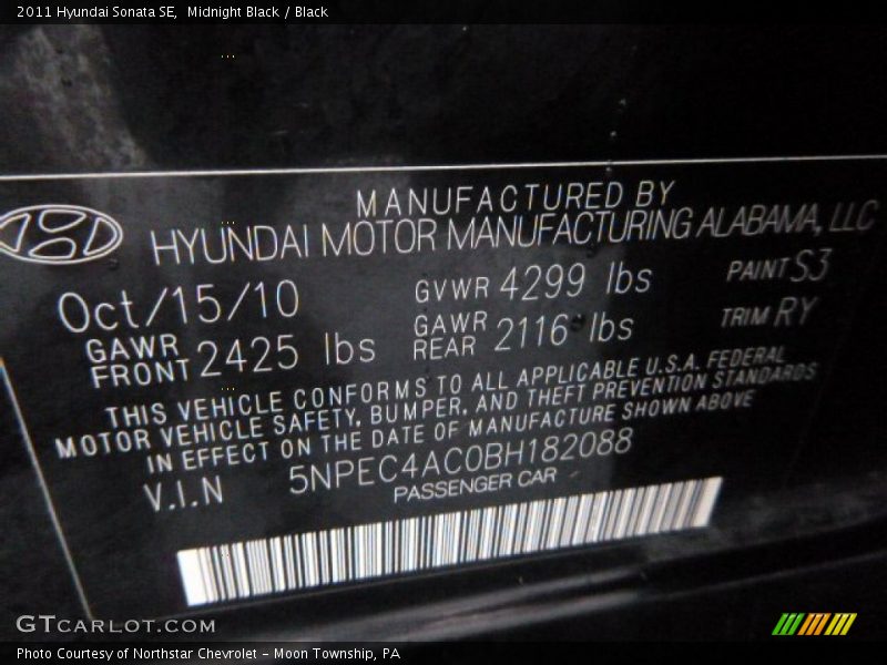Midnight Black / Black 2011 Hyundai Sonata SE