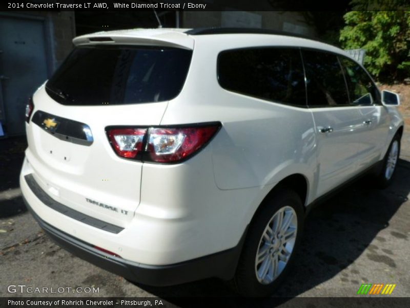 White Diamond Tricoat / Ebony 2014 Chevrolet Traverse LT AWD