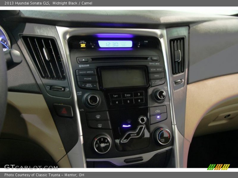 Midnight Black / Camel 2013 Hyundai Sonata GLS