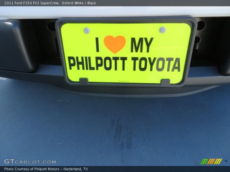 Oxford White / Black 2011 Ford F150 FX2 SuperCrew
