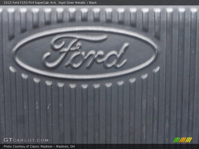 Ingot Silver Metallic / Black 2013 Ford F150 FX4 SuperCab 4x4