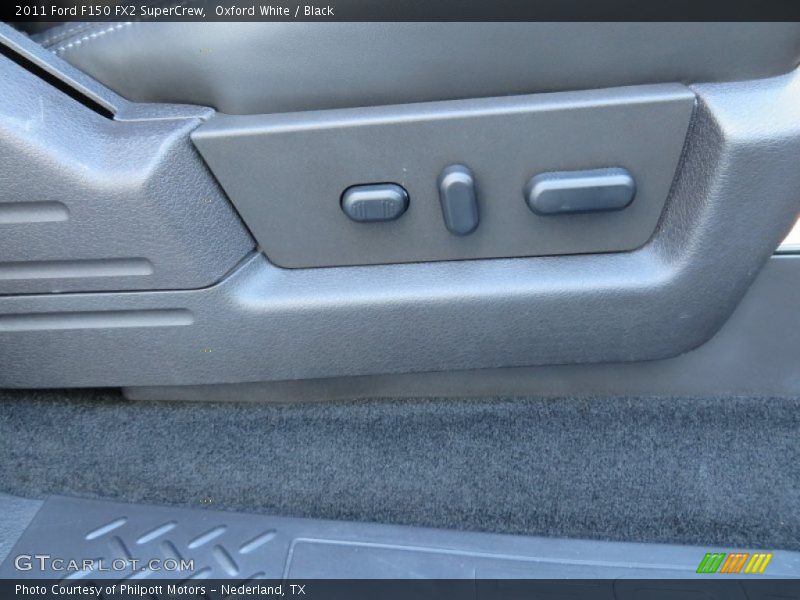 Oxford White / Black 2011 Ford F150 FX2 SuperCrew