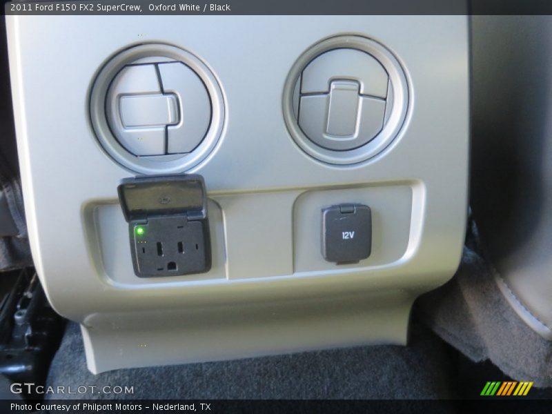 Oxford White / Black 2011 Ford F150 FX2 SuperCrew