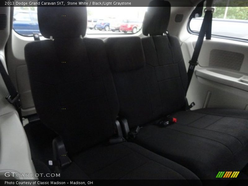 Stone White / Black/Light Graystone 2013 Dodge Grand Caravan SXT