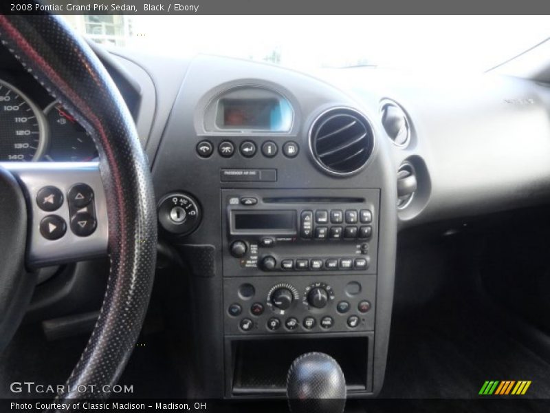 Black / Ebony 2008 Pontiac Grand Prix Sedan