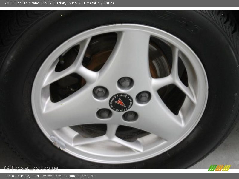 Navy Blue Metallic / Taupe 2001 Pontiac Grand Prix GT Sedan