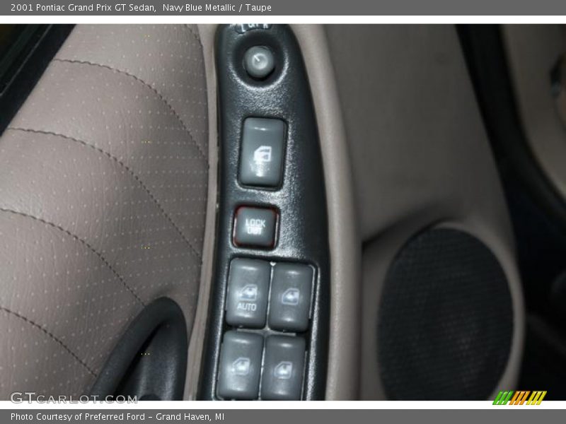 Navy Blue Metallic / Taupe 2001 Pontiac Grand Prix GT Sedan