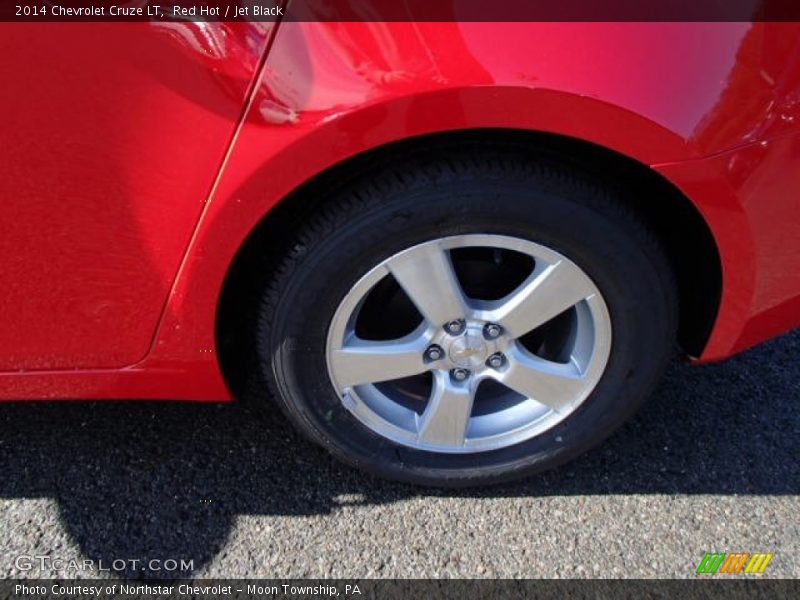 Red Hot / Jet Black 2014 Chevrolet Cruze LT