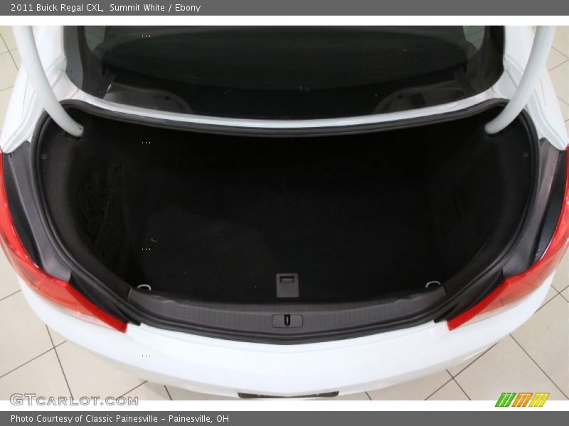 Summit White / Ebony 2011 Buick Regal CXL