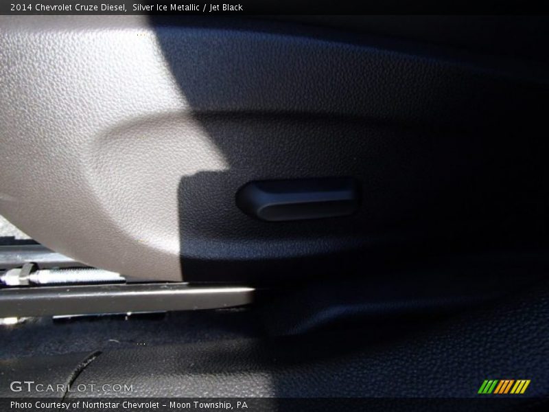 Silver Ice Metallic / Jet Black 2014 Chevrolet Cruze Diesel