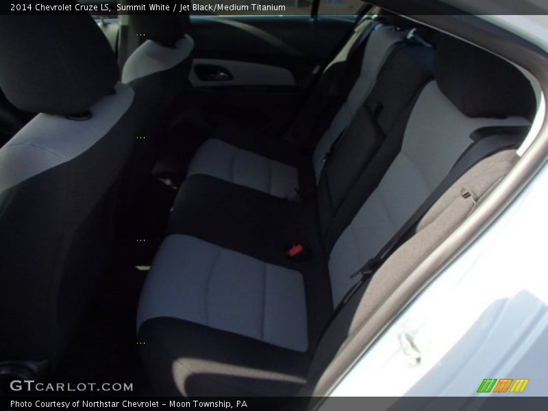 Summit White / Jet Black/Medium Titanium 2014 Chevrolet Cruze LS