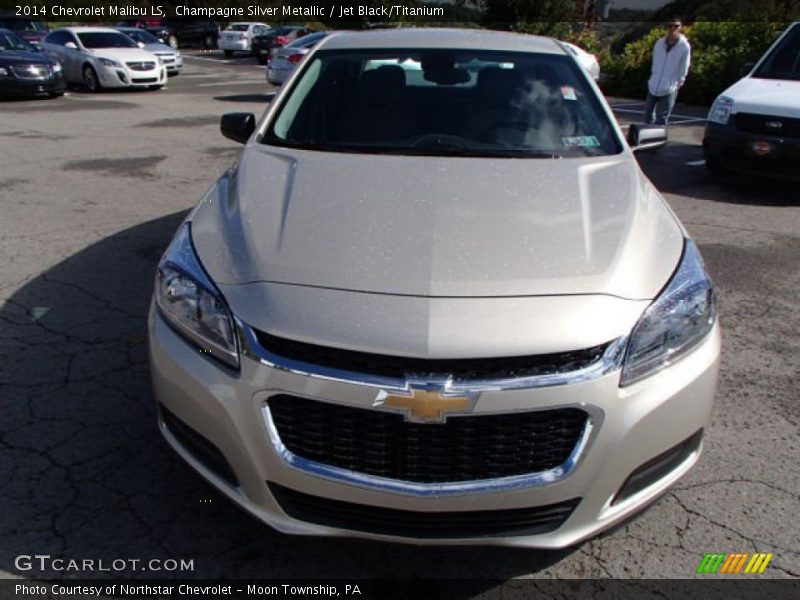 Champagne Silver Metallic / Jet Black/Titanium 2014 Chevrolet Malibu LS