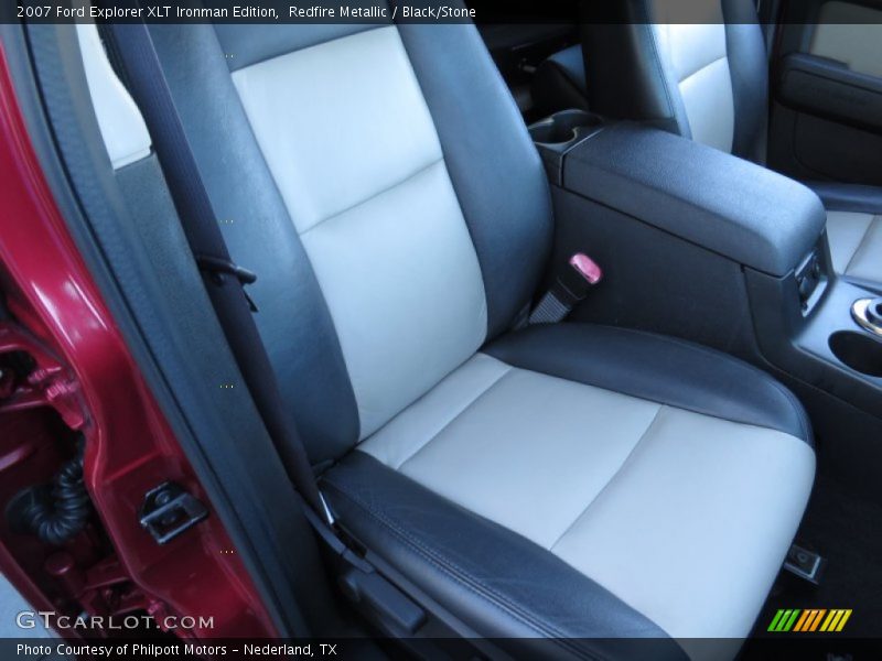Front Seat of 2007 Explorer XLT Ironman Edition