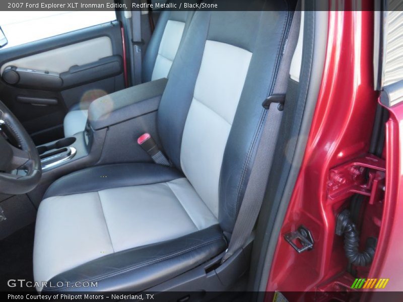 Front Seat of 2007 Explorer XLT Ironman Edition