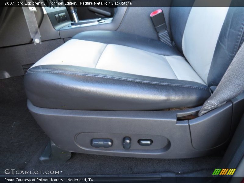 Front Seat of 2007 Explorer XLT Ironman Edition