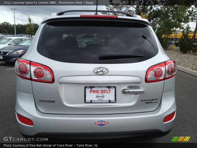 Moonstone Silver / Beige 2011 Hyundai Santa Fe Limited AWD