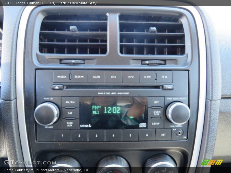 Audio System of 2012 Caliber SXT Plus