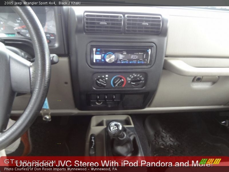 Black / Khaki 2005 Jeep Wrangler Sport 4x4