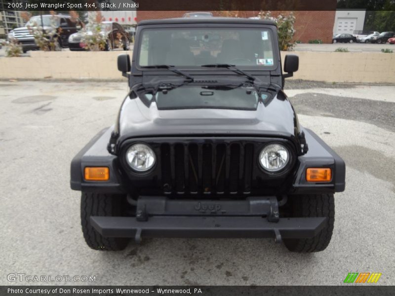 Black / Khaki 2005 Jeep Wrangler Sport 4x4