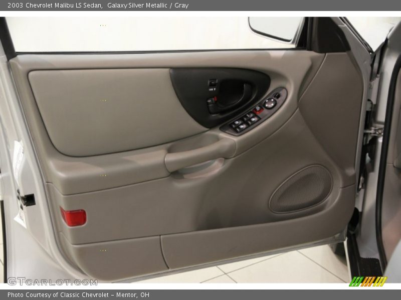 Door Panel of 2003 Malibu LS Sedan