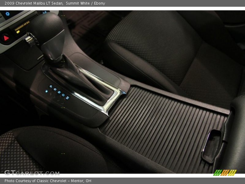 Summit White / Ebony 2009 Chevrolet Malibu LT Sedan