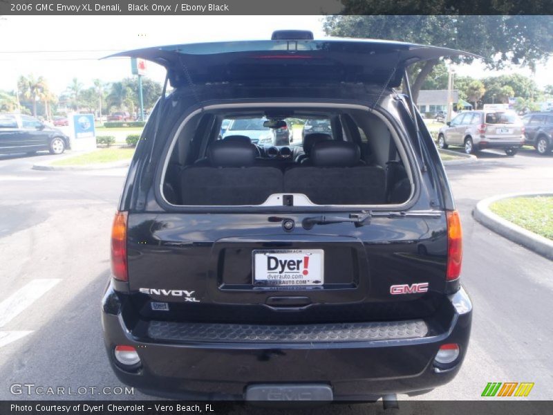 Black Onyx / Ebony Black 2006 GMC Envoy XL Denali