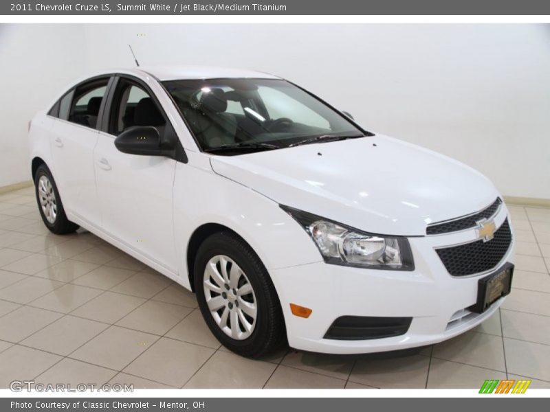 Summit White / Jet Black/Medium Titanium 2011 Chevrolet Cruze LS