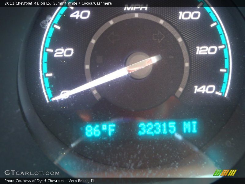 Summit White / Cocoa/Cashmere 2011 Chevrolet Malibu LS