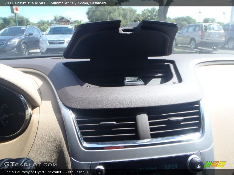 Summit White / Cocoa/Cashmere 2011 Chevrolet Malibu LS