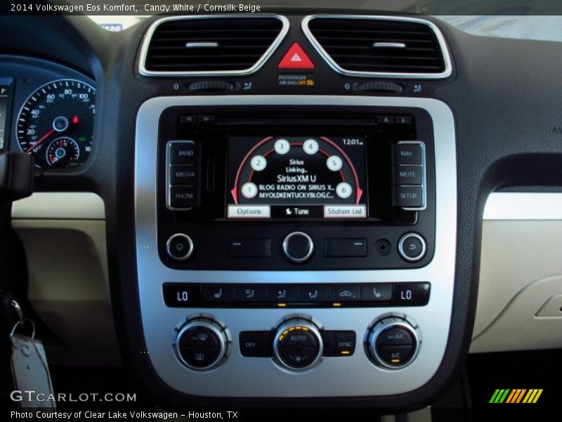 Candy White / Cornsilk Beige 2014 Volkswagen Eos Komfort