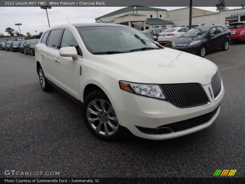 White Platinum / Charcoal Black 2013 Lincoln MKT FWD