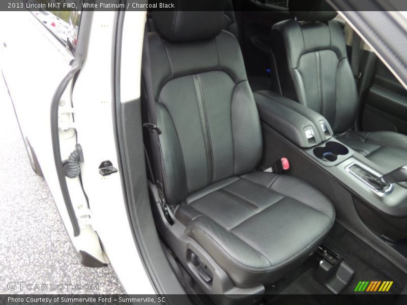 White Platinum / Charcoal Black 2013 Lincoln MKT FWD