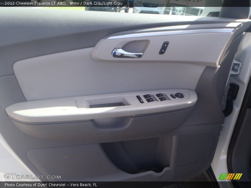 White / Dark Gray/Light Gray 2012 Chevrolet Traverse LT AWD