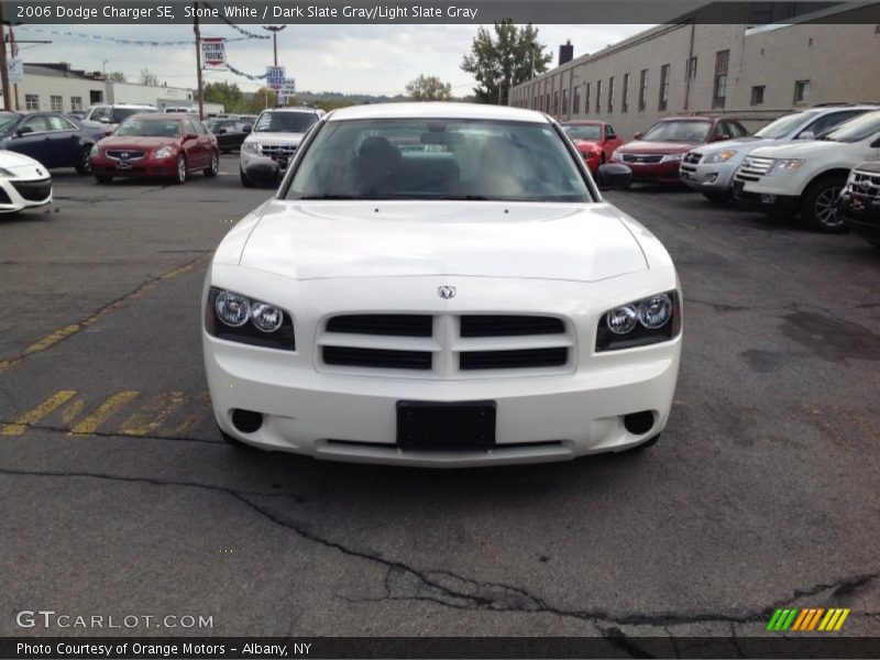 Stone White / Dark Slate Gray/Light Slate Gray 2006 Dodge Charger SE