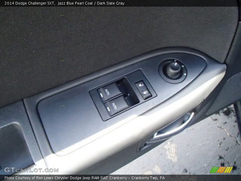 Jazz Blue Pearl Coat / Dark Slate Gray 2014 Dodge Challenger SXT