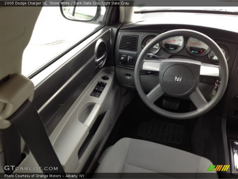 Stone White / Dark Slate Gray/Light Slate Gray 2006 Dodge Charger SE