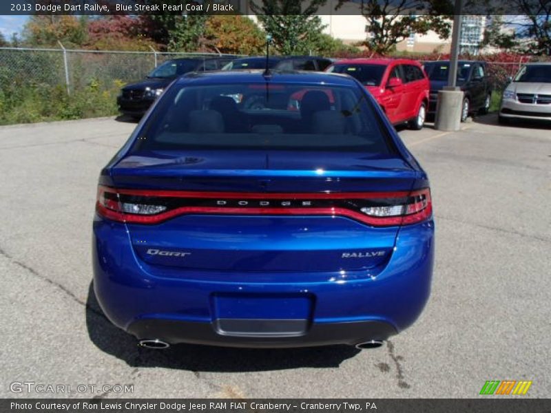 Blue Streak Pearl Coat / Black 2013 Dodge Dart Rallye