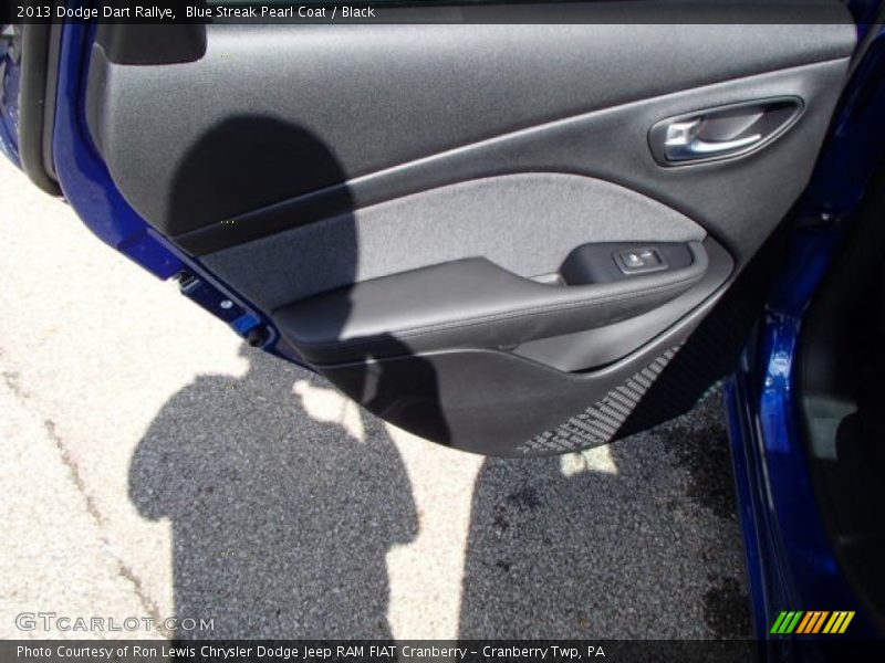 Blue Streak Pearl Coat / Black 2013 Dodge Dart Rallye