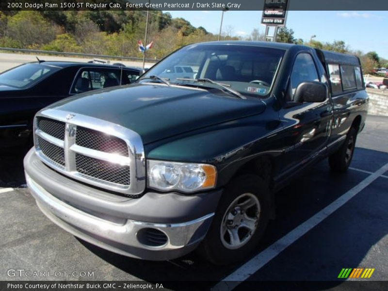 Forest Green Pearlcoat / Dark Slate Gray 2002 Dodge Ram 1500 ST Regular Cab